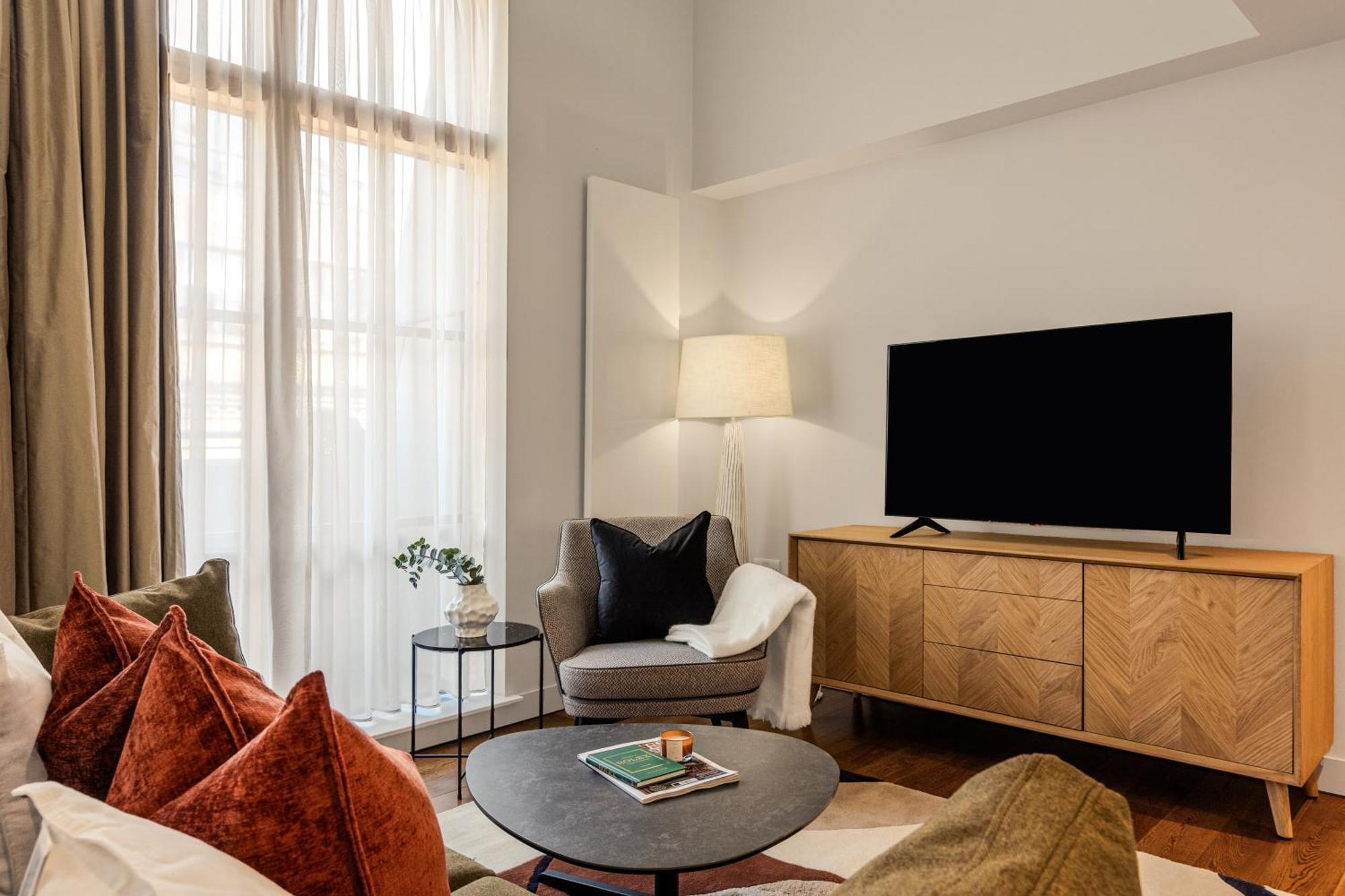 Central Servised Apartments On Artillery Lane London Ngoại thất bức ảnh