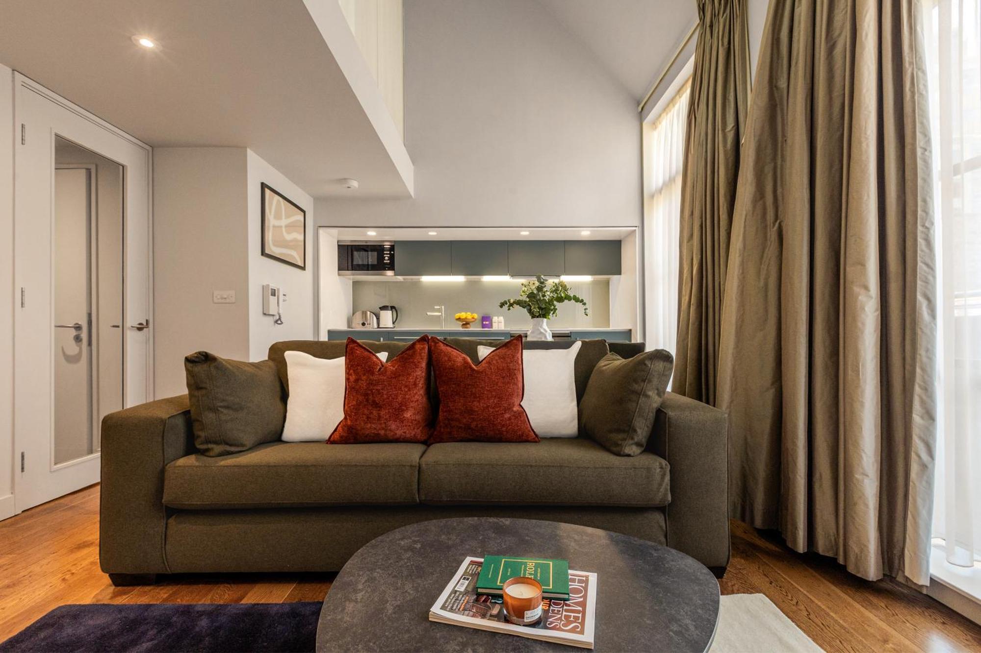 Central Servised Apartments On Artillery Lane London Ngoại thất bức ảnh