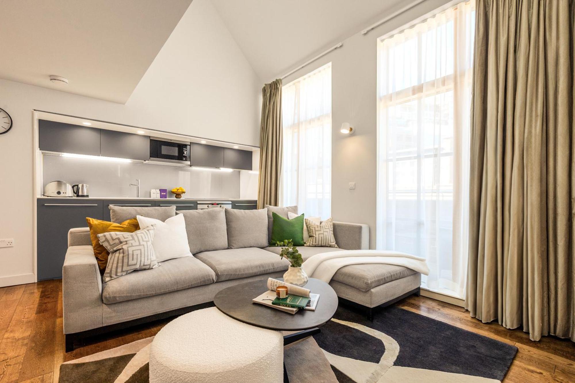 Central Servised Apartments On Artillery Lane London Ngoại thất bức ảnh